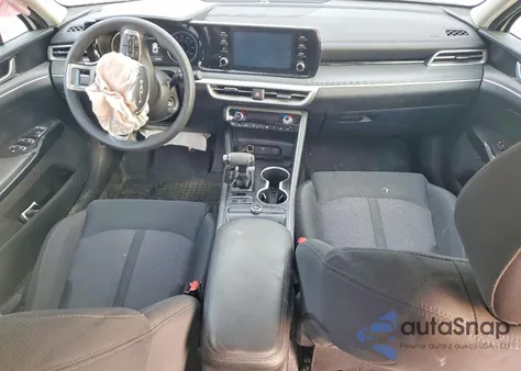 2022 Kia K5 Lx z USA, uszkodzony, nr VIN 5XXG24J29NG107795